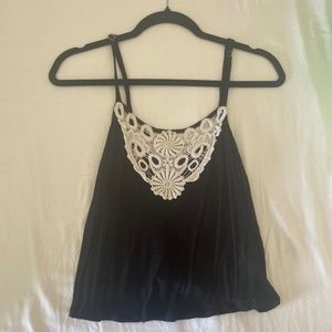 Forever 21 lace top small
